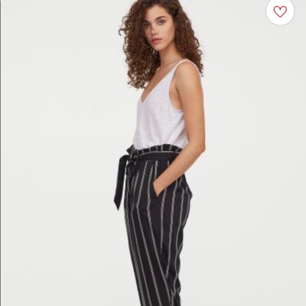 Paper bag striped ankle trousers